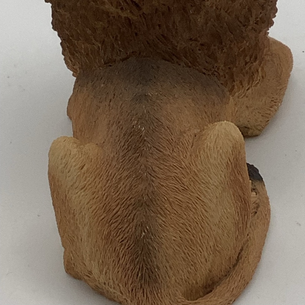 Lion Figurine - Picture 4 of 11